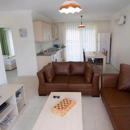 Orka Center Point * Φετιγιέ