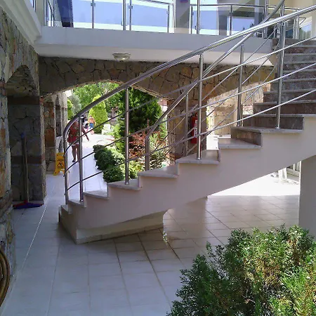 Orka Center Point Apartamento *
